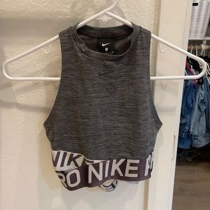 Nike pro sports bra
